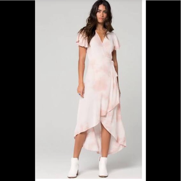 Band of Gypsies Dresses & Skirts - Band of gypsies tie dye wrap dress